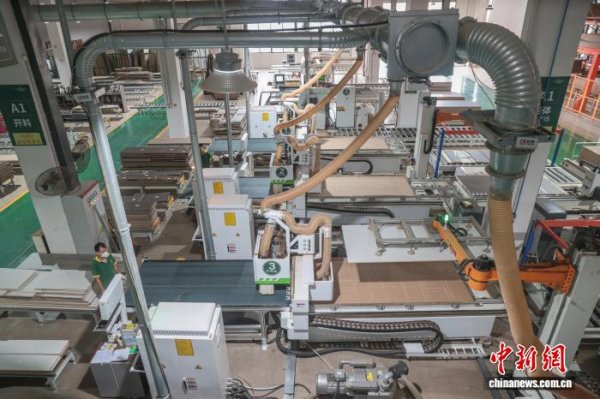 同花财富 前八月江西经济平稳向好 亿元以上在建项目7828个