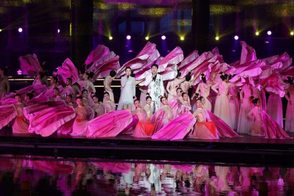 日昇配资 第七届汤显祖国际戏剧交流月开幕